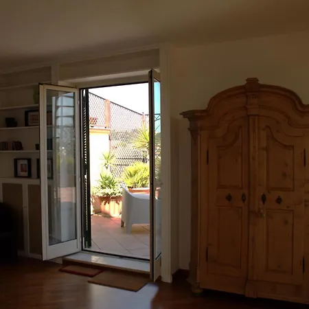 La Dolce Vista Apartment *